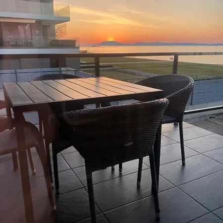 Hullam Lejlighed Balatonlelle