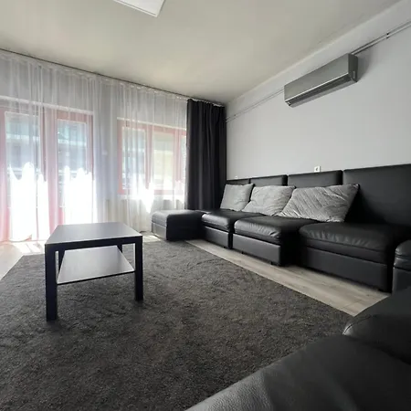 Hullam בלטונללה