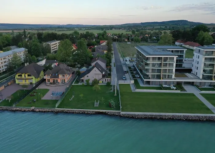 Apartamento Hullám