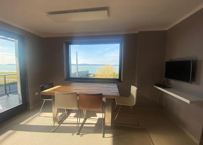 Apartamento Hullám